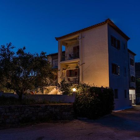 Lefkis Apartments & Studios Στούπα Εξωτερικό φωτογραφία